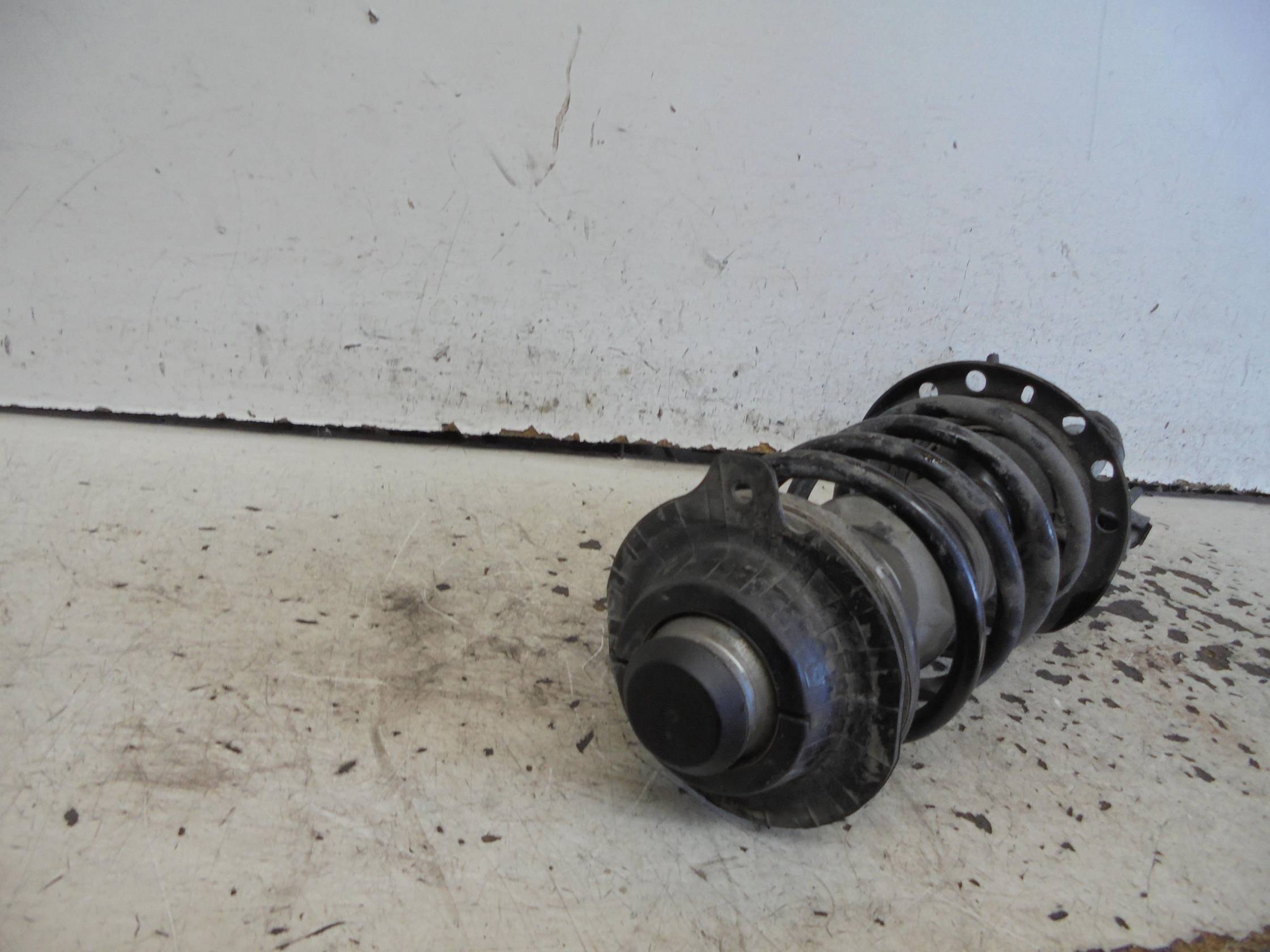 Ammortizzatore ant. dx.